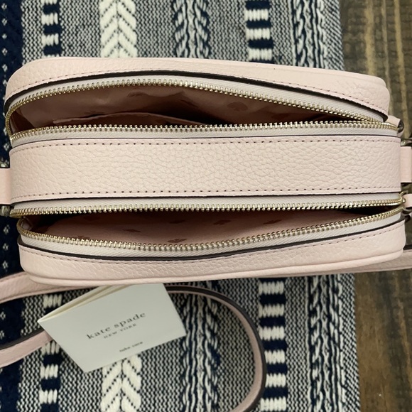 Kate Spade crossbody purse - Picture 4 of 4